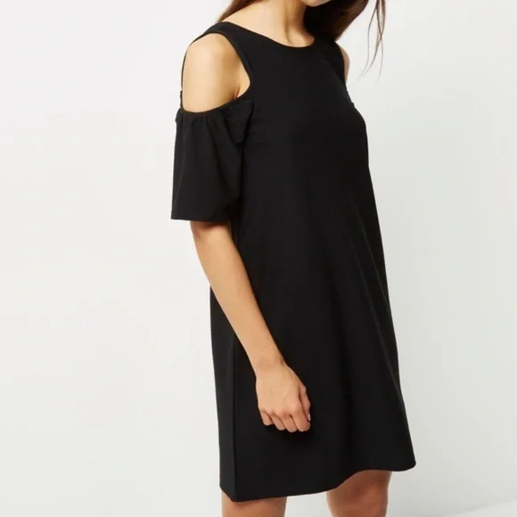 Zara | Dresses | Zara Trafaluc Black Cold Shoulder Minilength Shift Dress  Size Small | Poshmark